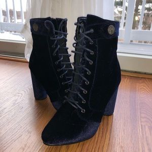 Deep royal blue velvet, lace up bootie💙